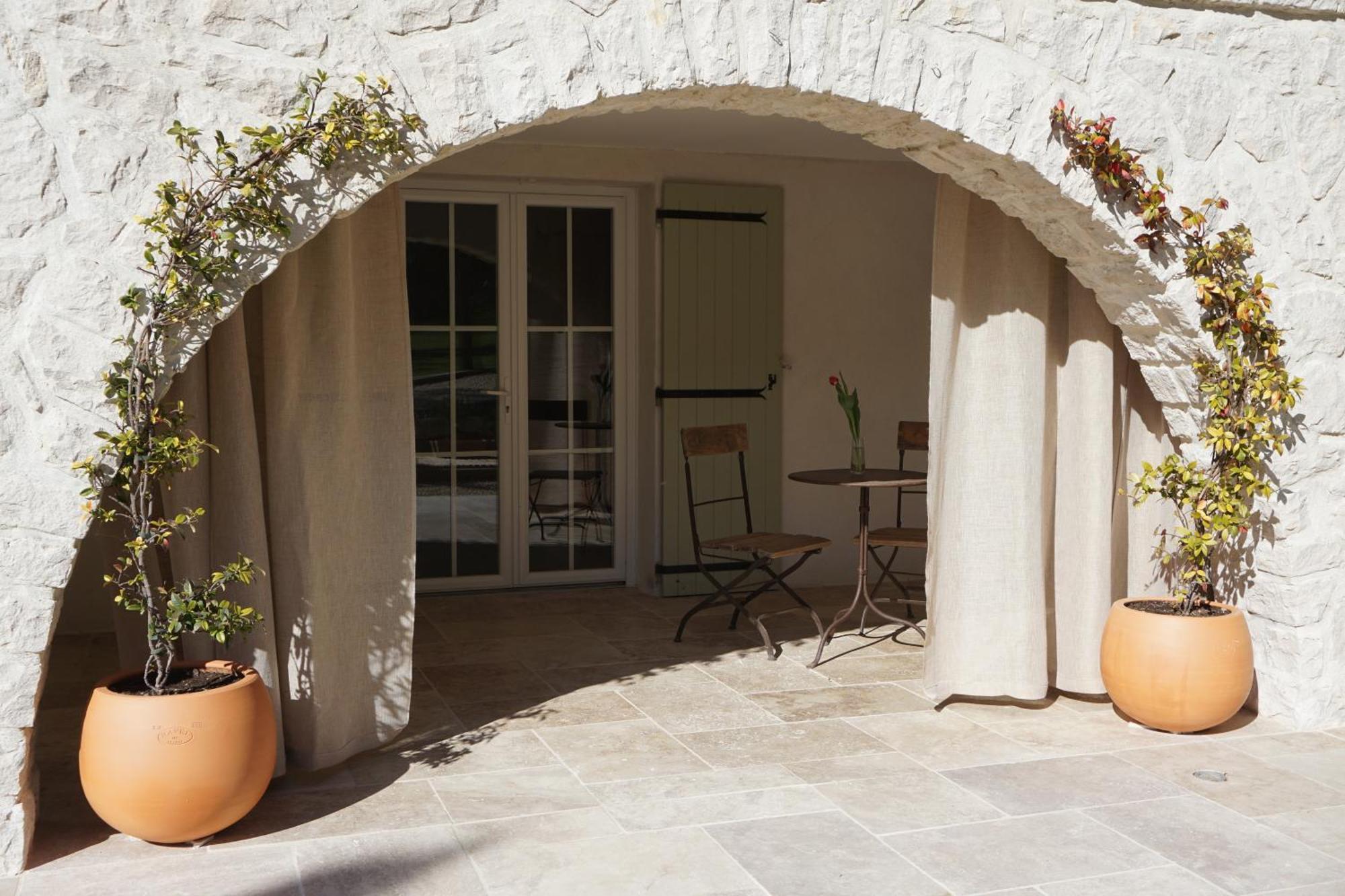Maison Les Costes Vernegues Esterno foto