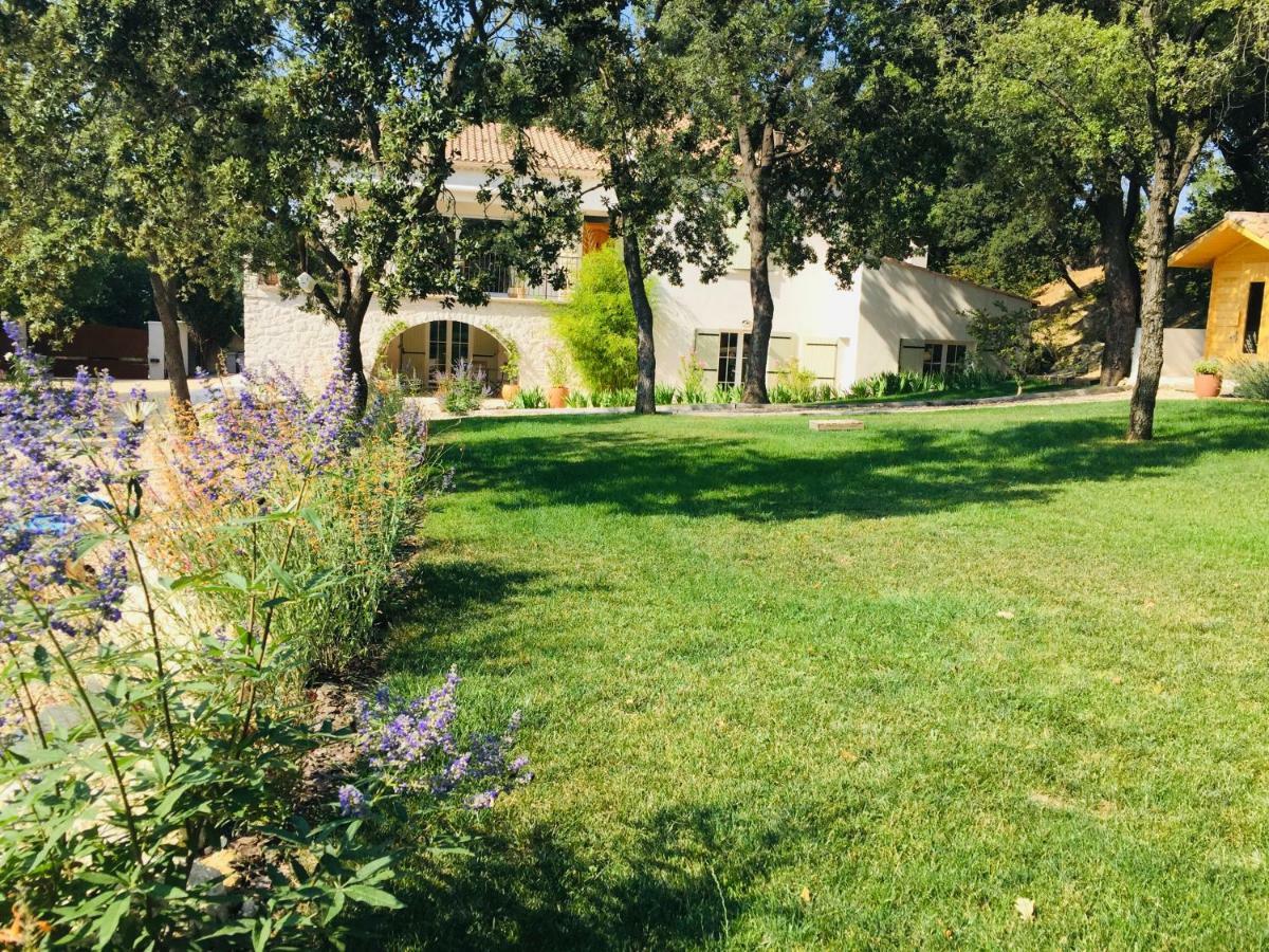 Maison Les Costes Vernegues Esterno foto